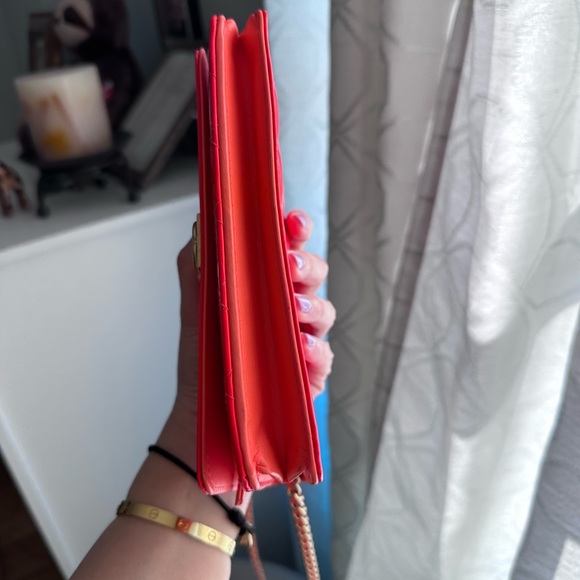 Chanel candy orange patent wallet on chain with brushed gold hardware - Picture 10 of 16